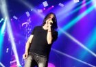 Tommy DeCarlo, fã que virou vocalista do Boston, morre aos 60 anos