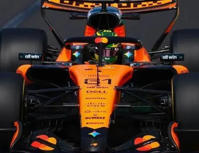 Piastri exalta McLaren no 2º treino livre do GP da Austrália de F1