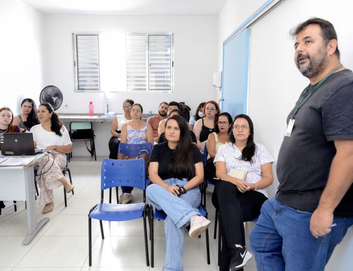Capacitação agiliza resposta à raiva na rede municipal de saúde Saúde - Destaques