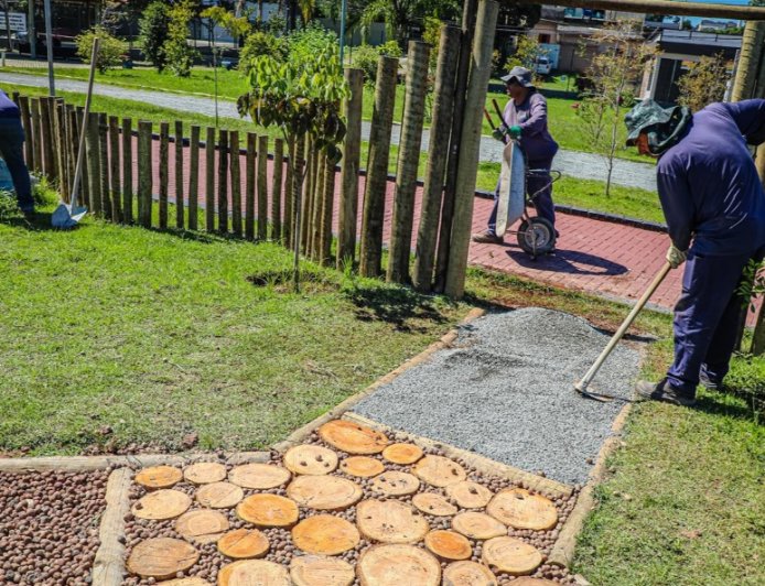 Novo jardim sensorial leva inclusão e bem-estar ao Bairro 120
