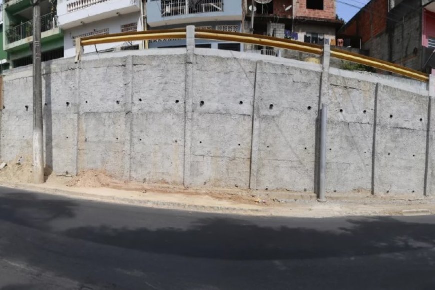 Avanço das obras do muro de contenção melhora segurança na av. Tônico Lenci