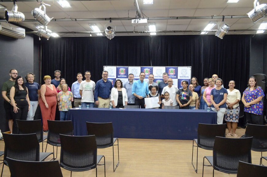 Prefeitura formaliza novo fomento para Apae, voltado a alunos municipais de 6 a 10 anos