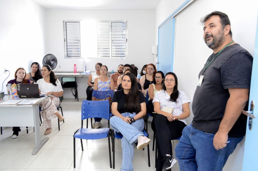 Capacitação agiliza resposta à raiva na rede municipal de saúde Saúde - Destaques