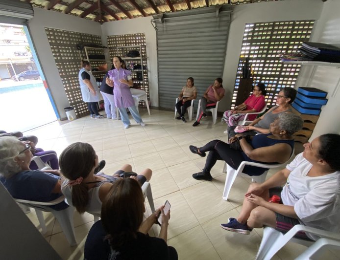 Saúde promove ação especial para mulheres na Academia da Saúde de Jordanésia