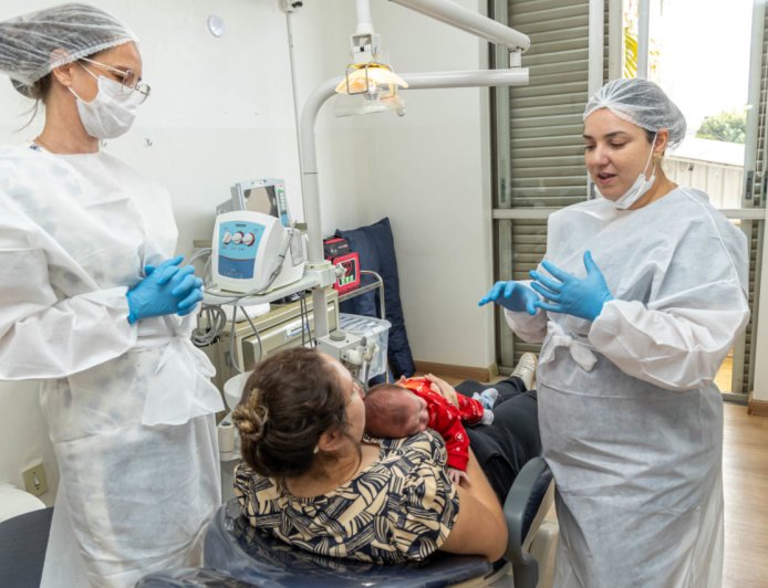 Jundiaí garante cirurgia gratuita de “língua presa” para bebês no SUS