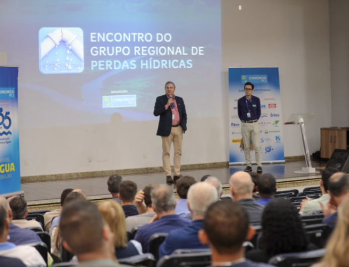 DAE Jundiaí sedia encontro regional e reforça avanços no combate às perdas de água