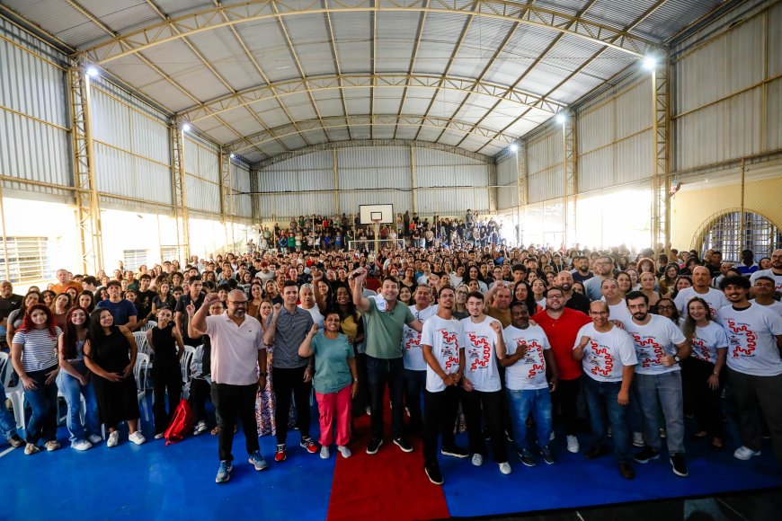Aula inaugural marca o início de cursinho pré-vestibular gratuito para mais de 700 estudantes da rede pública