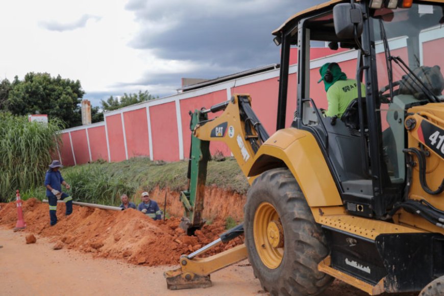 Obra da DAE amplia abastecimento de água para mais de 100 famílias no bairro dos Fernandes