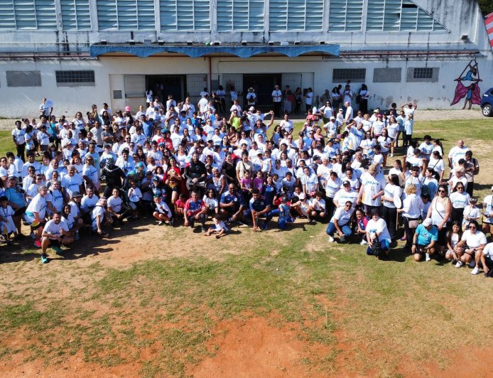 “Franco pelo Autismo” reúne famílias e mobiliza caminhada pelo centro da cidade