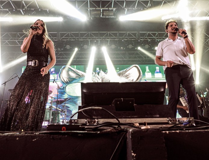 Show de Thaeme & Thiago arrecada mais de R$ 500 mil e fortalece ações da Rainha da Paz