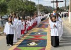 Cajamar celebra Corpus Christi com tapete de mais de 500 metros de extensão