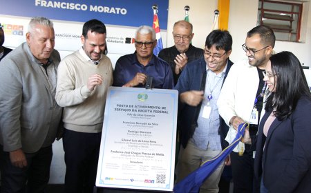 Francisco Morato inaugura PAV da Receita Federal