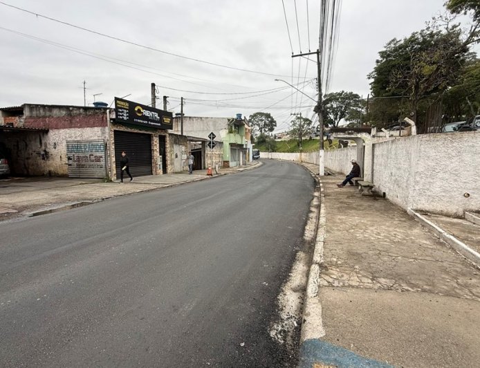 Avenida da Saudade, em Franco da Rocha, passa por revitalização com novo asfalto e melhorias viárias