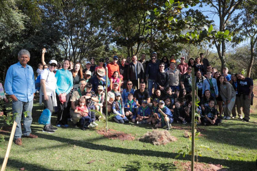 Prefeitura de Jundiaí e DAE promovem plantio de árvores nativas em celebração ao Dia Mundial do Meio Ambiente
