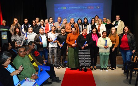 Formatura da Educação de Jovens e Adultos em Morato