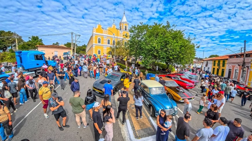 Santana de Parnaíba promove 23º Encontro de Antigomobilismo com mais de 300 carros clássicos