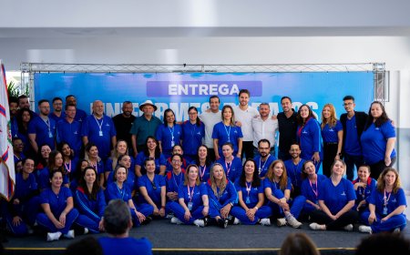 Prefeitura de Cajamar entrega novos uniformes para mais de 2.200 profissionais da Educação