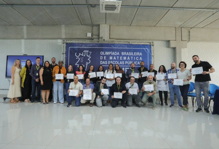 Santana de Parnaíba homenageia 82 estudantes medalhistas da OBMEP