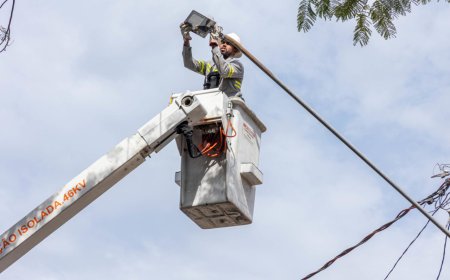 Prefeitura de Jundiaí inicia instalação de iluminação LED nos bairros Parque São Luiz e Jundiaí-Mirim