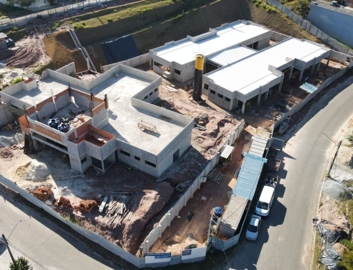 Construção do novo complexo com UBS e Creche no San Marino avança em ritmo acelerado