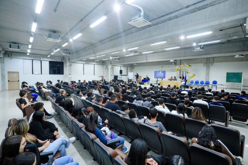Uniparna: mais de 400 alunos já estão cursando o ensino superior!
