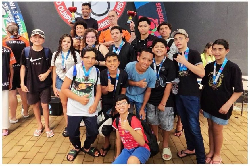 Natação de Morato é campeã do Super 50