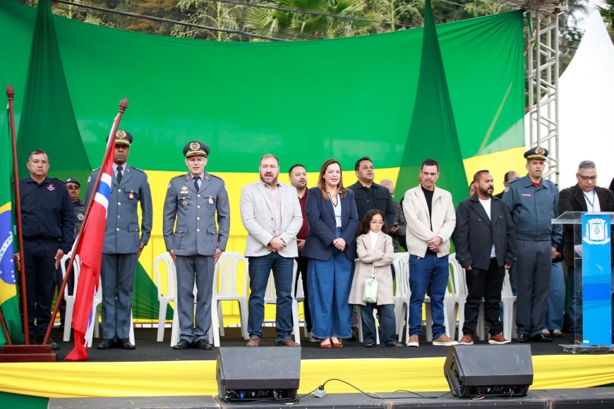 Franco da Rocha celebra a Independência do Brasil com Desfile Cívico no parque municipal