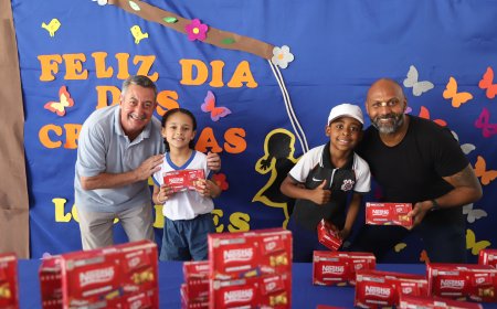 Prefeitura de Caieiras distribui chocolates para alunos da rede municipal em celebração ao Dia das Crianças