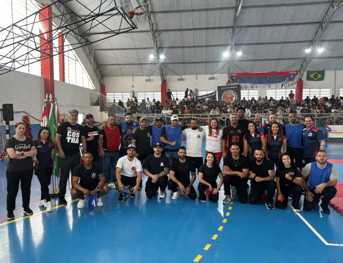 1º Desafio de Lutas Casadas de Jiu-Jitsu reúne 200 atletas no Ginásio Paulo Rogério