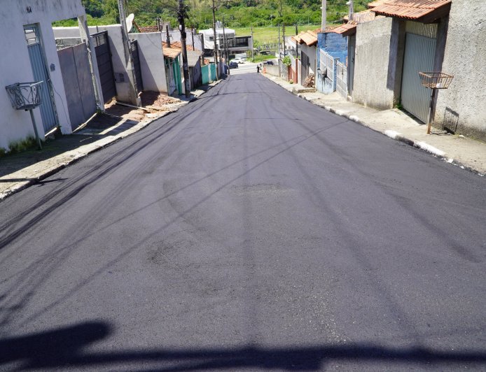 Caieiras avança em infraestrutura com obras de recapeamento na Rua Taubaté