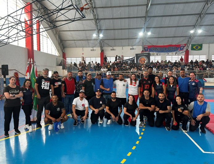 1º Desafio de Lutas Casadas de Jiu-Jitsu reúne 200 atletas no Ginásio Paulo Rogério