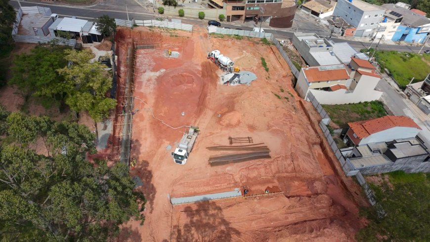 Vistoria das obras da nova creche no Jardim Columbia sinaliza mais de 200 novas vagas em Caieiras
