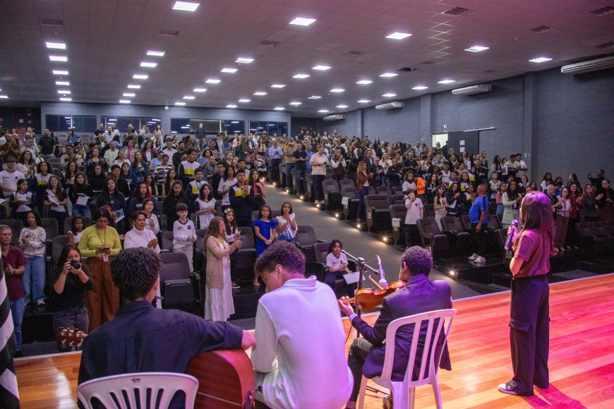 Santana de Parnaíba celebra a literatura e a diversidade com a 2ª Antologia Poética